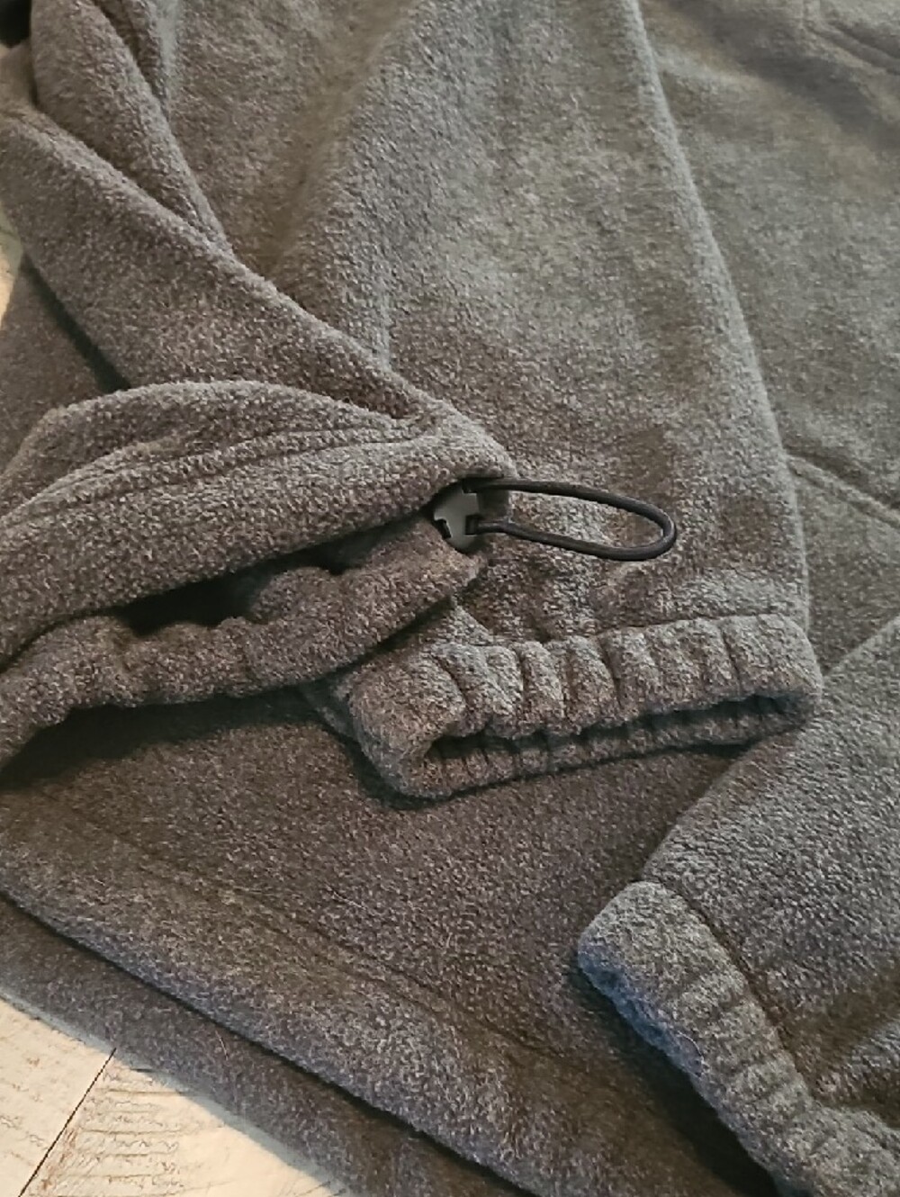 Croft & Barrow Sport Men's Hooded  Half-Zip Fleece Pullover - Gray - Picture 3 of 4